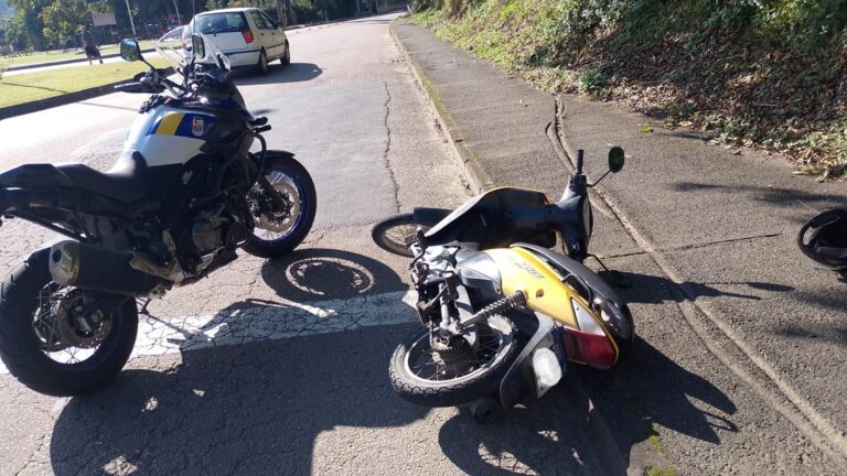 Motociclista abandona moto e foge após desobedecer ordem de parada do Getran em Pomerode