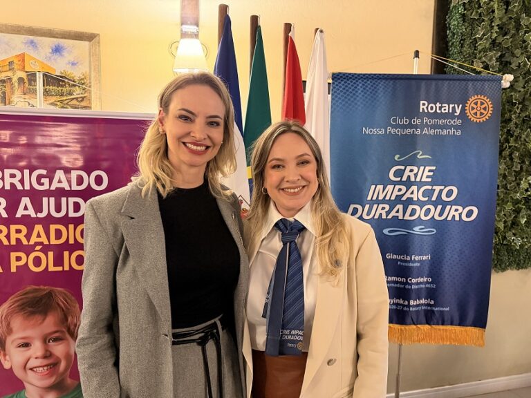 Rotary Club de Pomerode realiza posse da nova diretoria