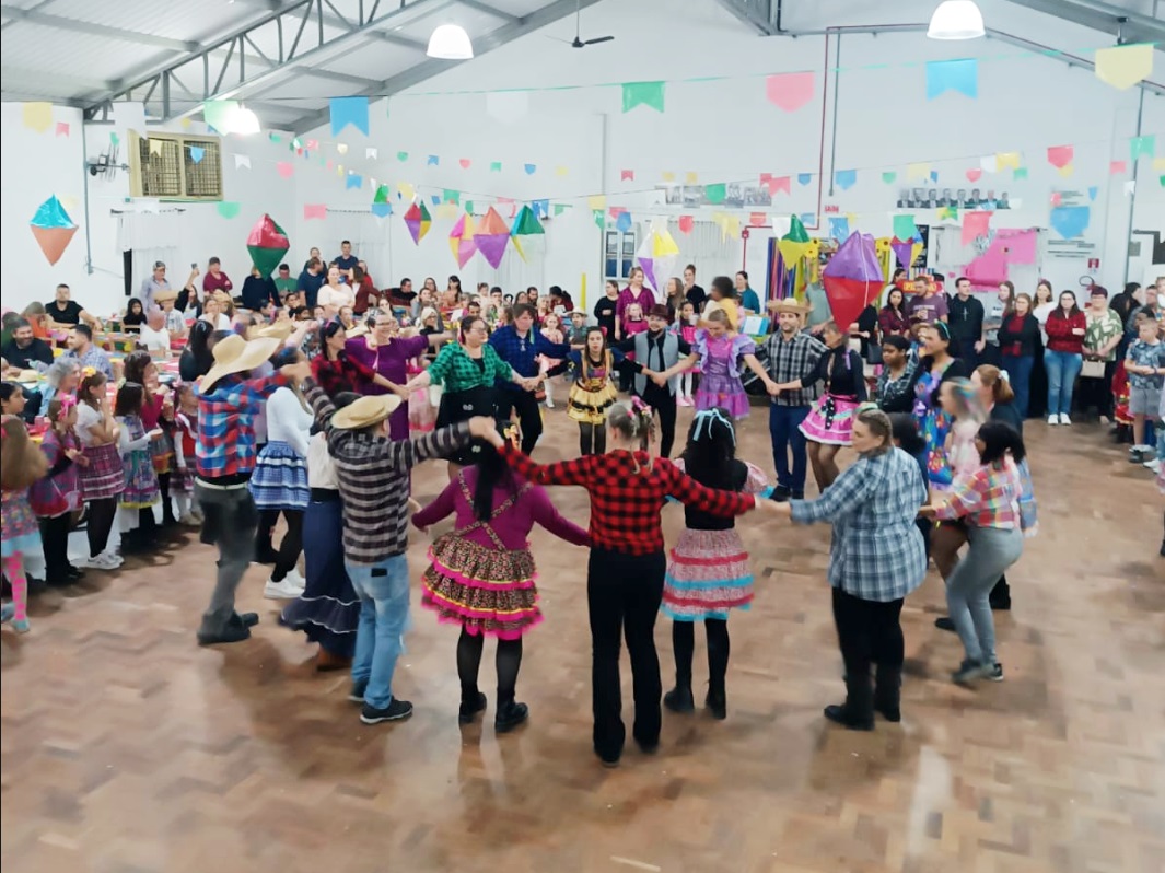 Escola Noemi Schroeder promove Feijoada e Festa Julina, no dia 11 de julho