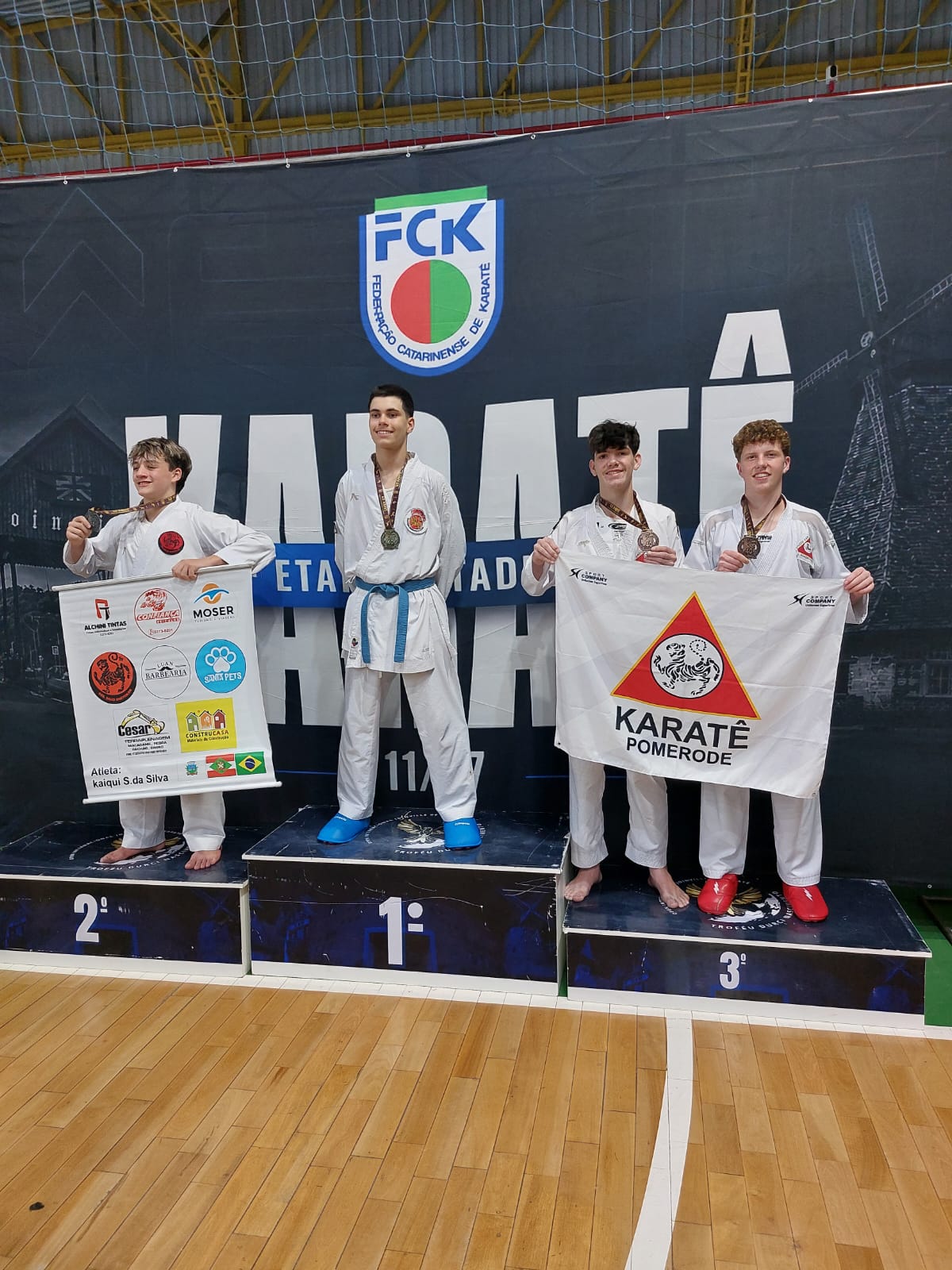 Karatê de Pomerode conquista quatro medalhas no Estadual Divisão A
