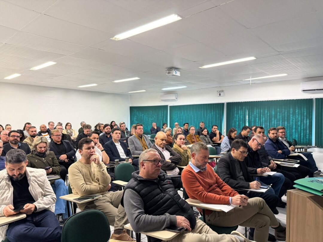Debate sobre moradia reúne empresários, poder público e entidades na ACIP
