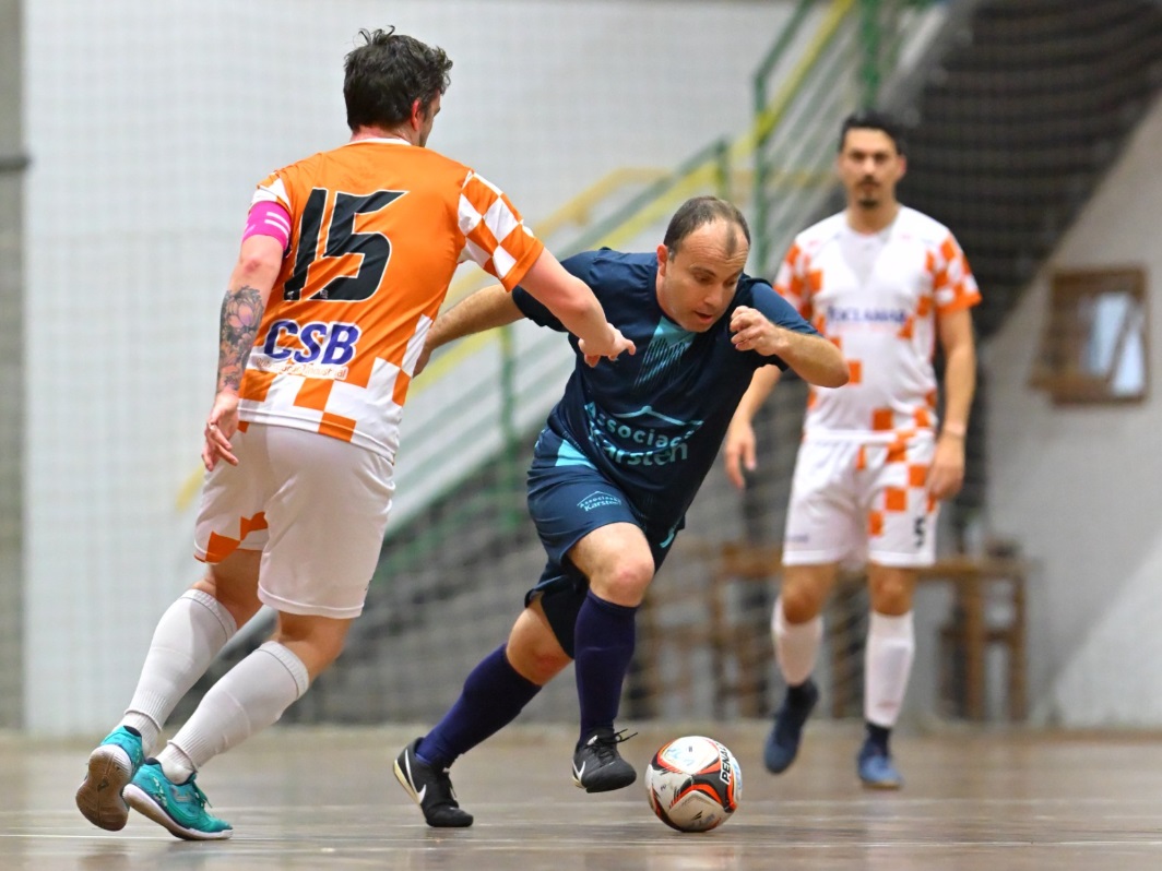 Rodada do Futsal Master dos Jogos Entre Empresas registra 18 gols