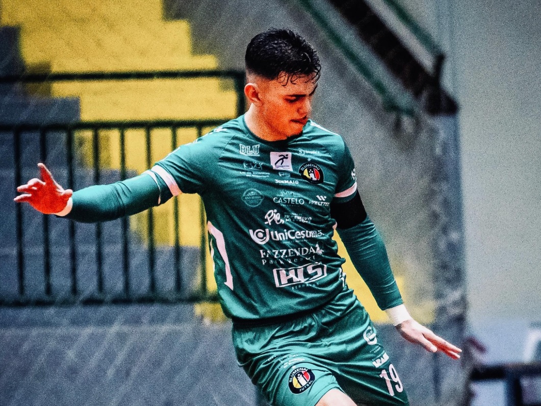 Goleiro de Pomerode é convocado para a Seleção Brasileira Sub-20 de Futsal