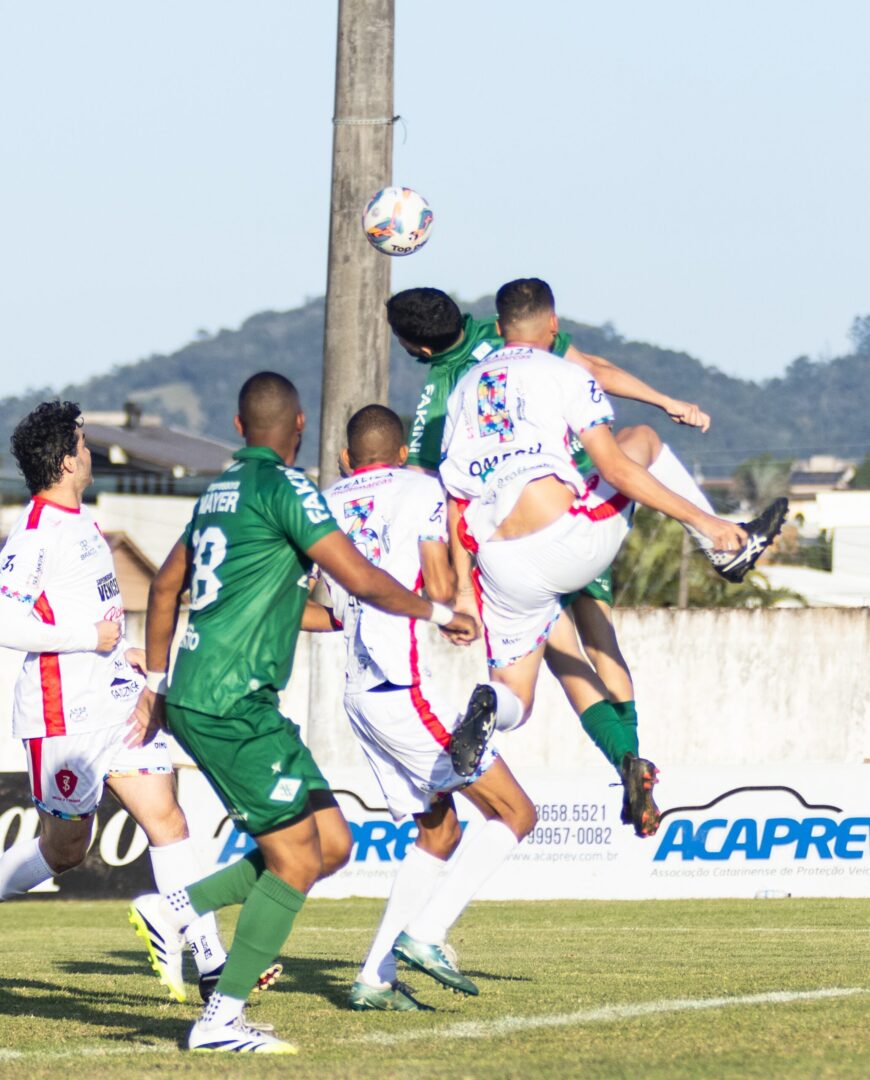 Catarinense Não Profissional: Floresta volta com empate de Braço do Norte
