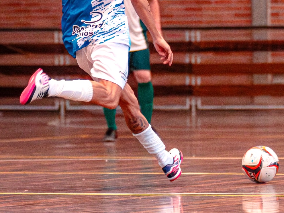 Semifinais do Futsal Livre dos Jogos Entre Empresas estão definidas