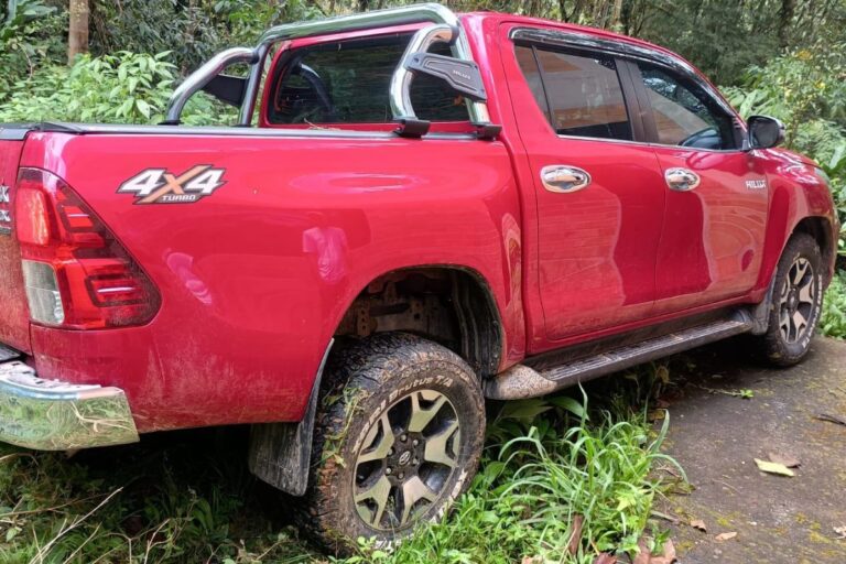 PM recupera dois veículos furtados durante buscas em Rio dos Cedros