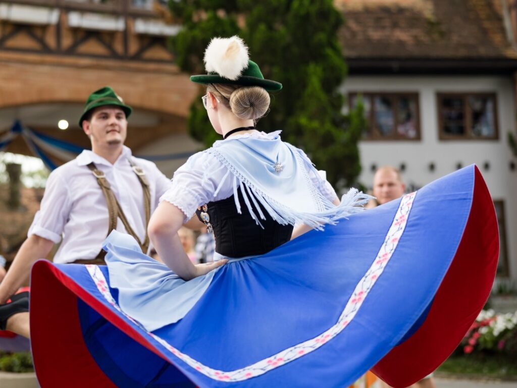 2º Encontro de Grupos Folclóricos acontece neste sábado em Pomerode