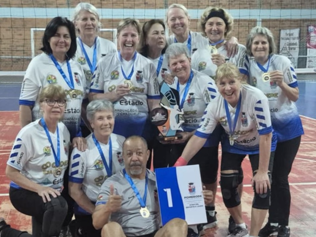 Pomerode conquista título feminino na 2ª Copa de Voleibol Master Adaptado