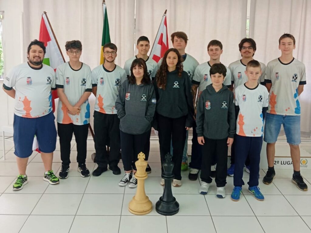 Equipe de Pomerode conquista mais de 100 pontos de rating FIDE em torneio de xadrez