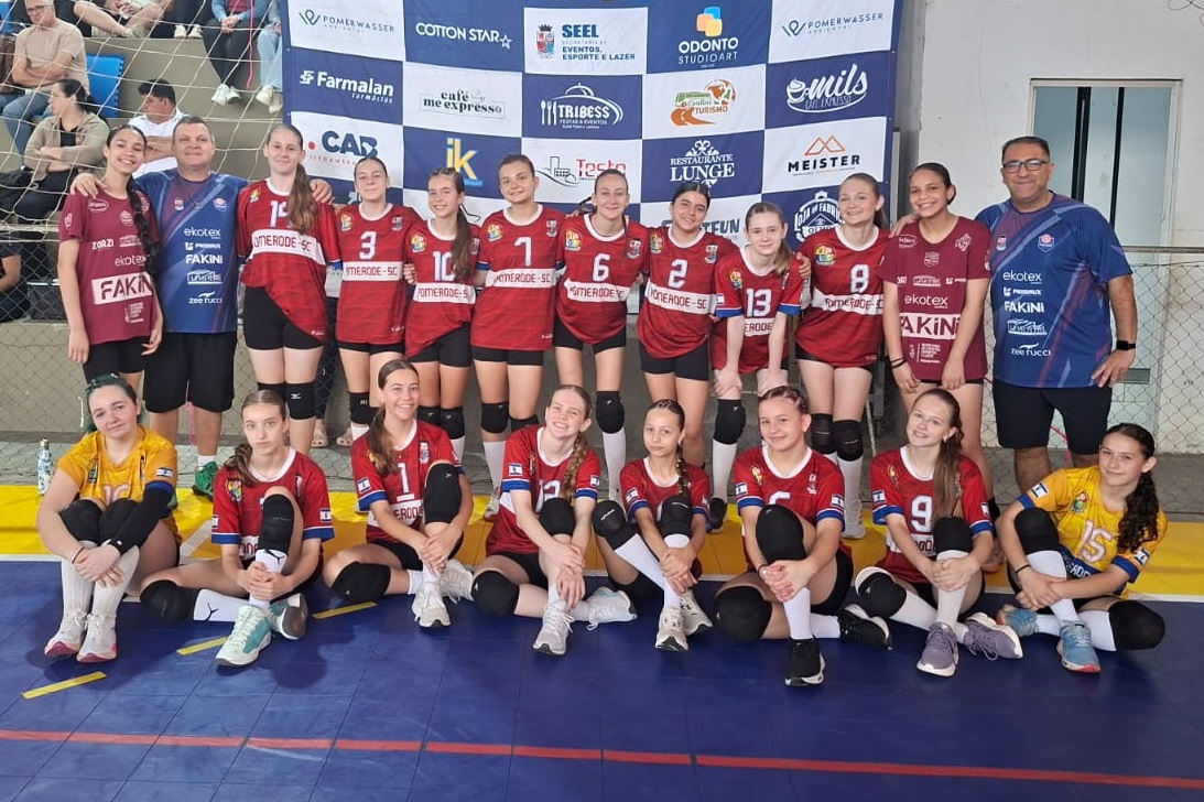 Pomerode conquista bronze e amplia participação na Copa Pomerwasser de Vôlei