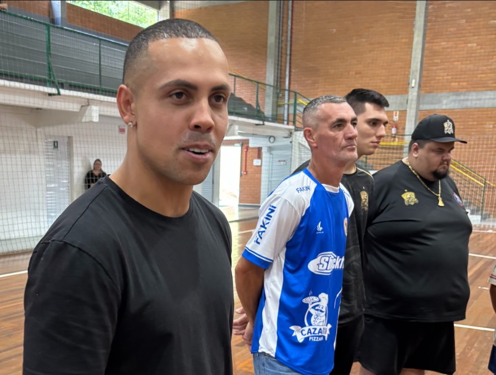 Em entrevista à Rádio Pomerode, Ferrão fala sobre carreira, título mundial e formação de jovens atletas