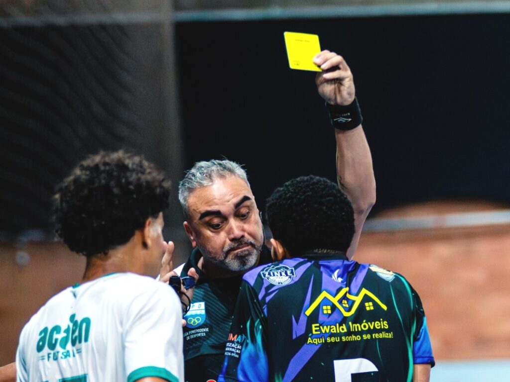 Madruga Pomerode e Paraíso B FC decidem o título do Municipal de Futsal