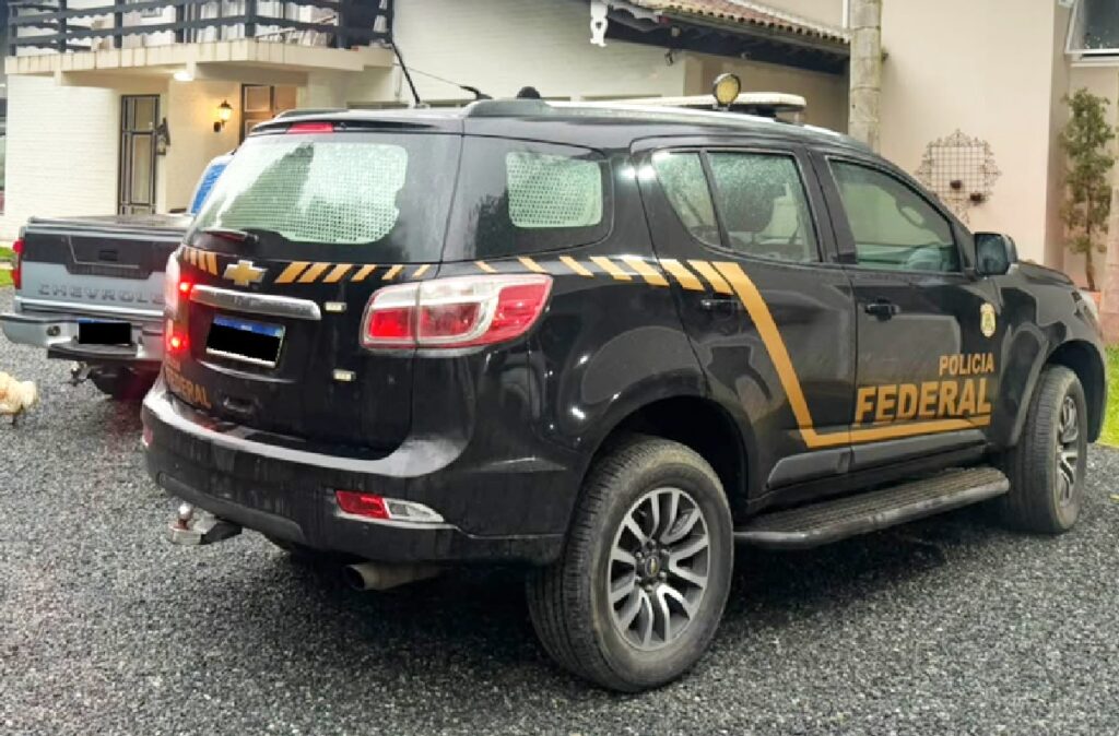 Pomerode é alvo de operação da PF contra suspeita de pirâmide financeira com criptomoedas