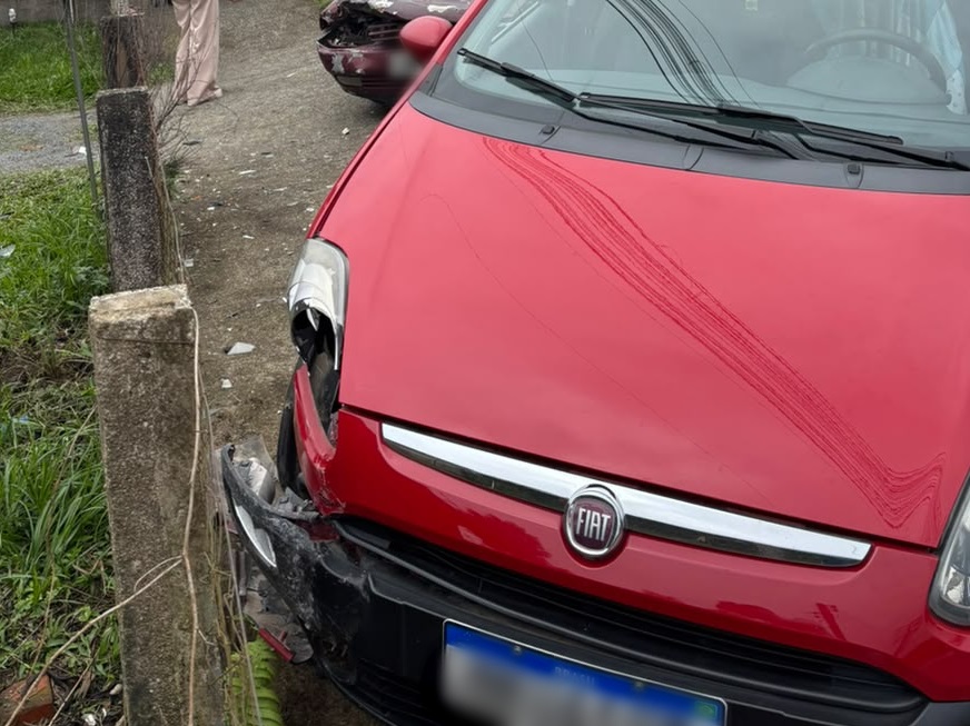 Colisão entre dois carros deixa homem ferido em Pomerode