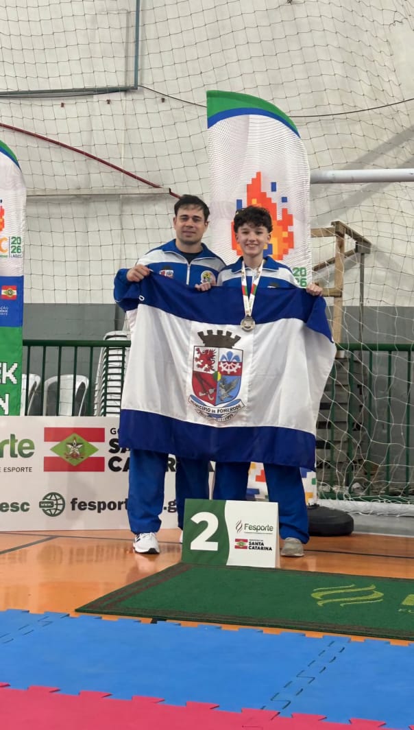 Karatê de Pomerode conquista três medalhas na Olesc 2026