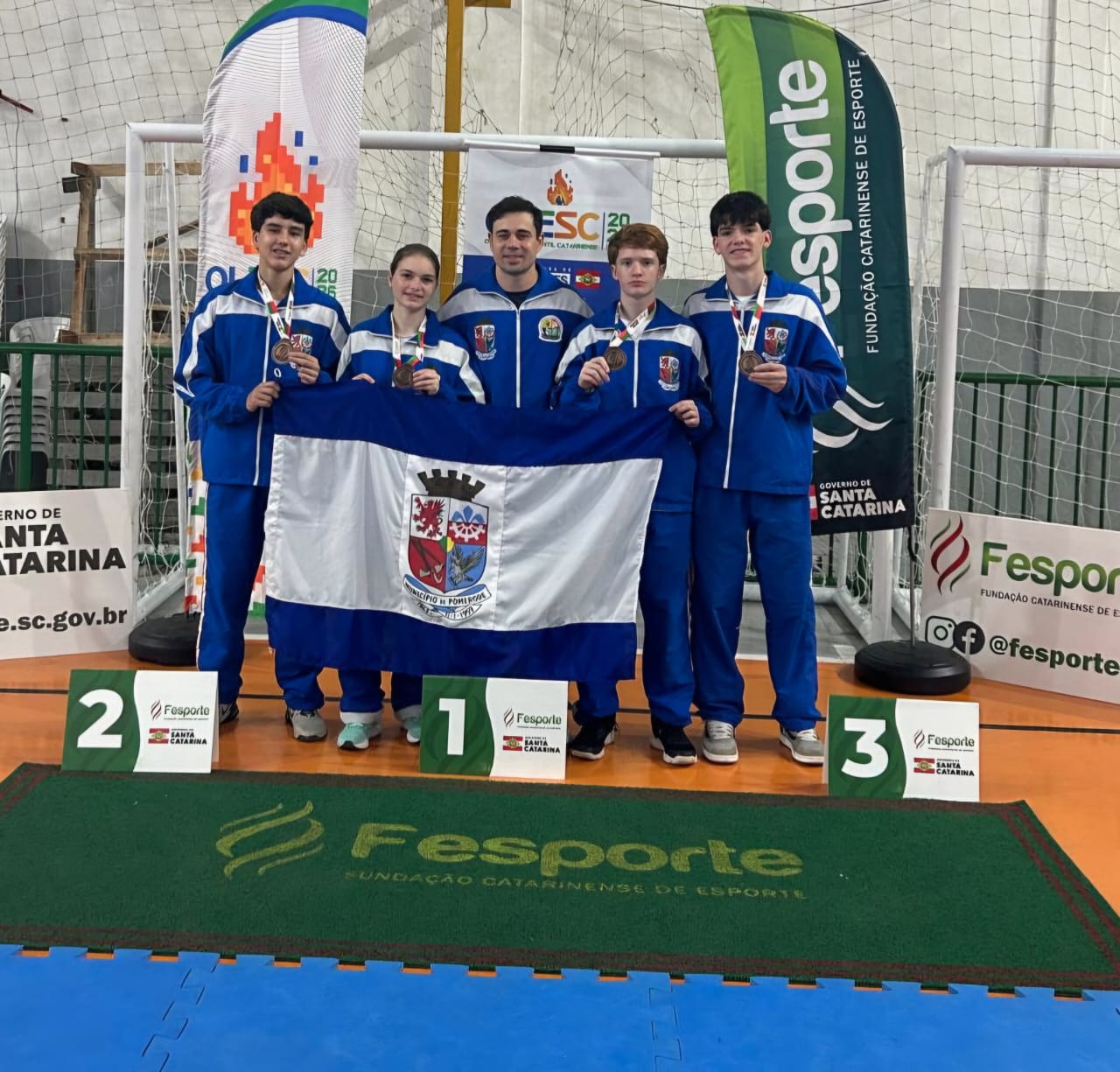 Karatê de Pomerode conquista três medalhas na Olesc 2026